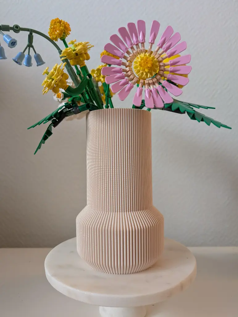 [6XFDYNFW3E] Moderne minimalistische 3D-Gedruckte Vase | Minimalistische Geometrische Deko | Geriffelte Vase für Trockenblumen & Pampasgras